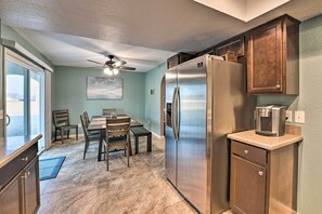 單棟房屋 (3 Bedrooms) | 內部