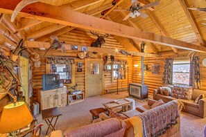 House (1 Bedroom) | Interior