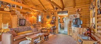 Charming Montana Retreat w/ Mountain Views!