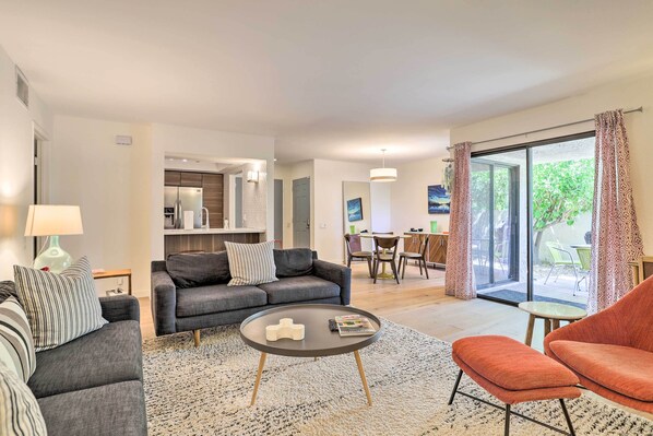 TV - Palm Springs Hideaway w/ Resort Amenities! (Palm Springs)