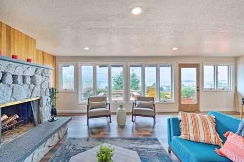 Lovely Coupeville Home w/ Puget Sound Views!