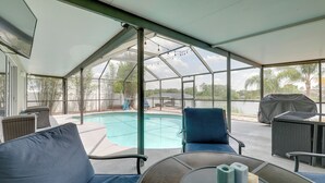 Interior - Bright Getaway w/ Ski Lake, 11 Miles to Dtwn Tampa (Brandon)