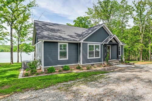Modern Kentucky Lake Home w/ Deck, Dock, View