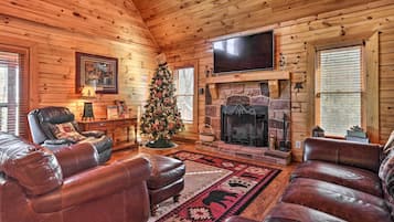 House (2 Bedrooms) | Front of property