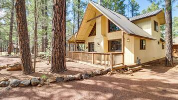 House (3 Bedrooms) | Front of property