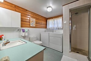 Nhà (3 Bedrooms) | Nội thất