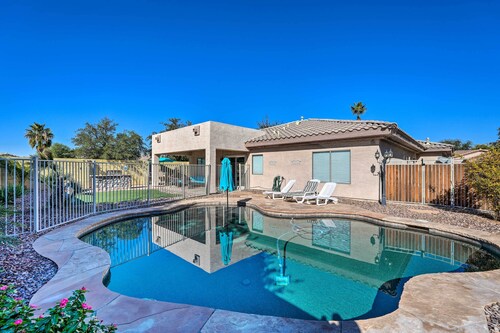 Putting Green + Game Room: Goodyear Oasis