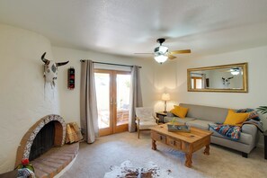 Apartment (2 Bedrooms) | Bahagian dalam
