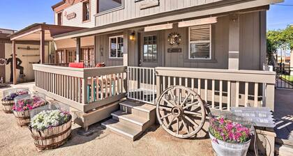 Western-style Phoenix Home: 15 Mi to Lake Pleasant