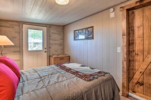 Cottage (2 Bedrooms) | Interior