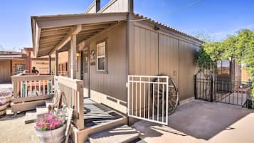 Cottage (2 Bedrooms) | Interior