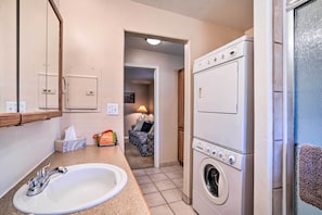 Cottage (2 Bedrooms) | Interior