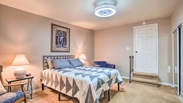 Cottage (2 Bedrooms) | Interior