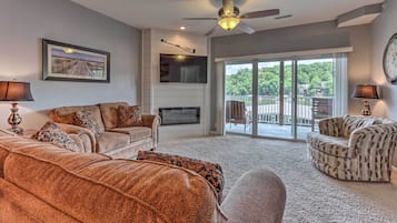 Apartment (2 Bedrooms) | Front of property