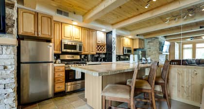 Ski-in/ski-out Studio in Aspen Snowmass Ski Resort