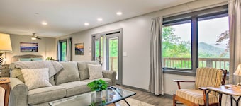 Serene Escape w/ Mountain Views, Near Dtwn!