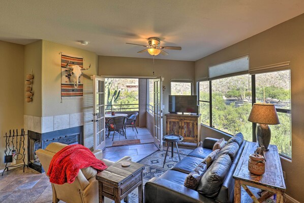 Apartment (2 Bedrooms) | Interior - Serene Desert Escape w/ Porch & Resort-style Perks (Tucson)