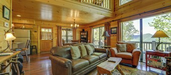 Book Now for Polar Express: Bryson City Cabin
