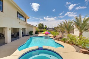 Interior - 3 Mi to Lake Havasu: Luxe Home w/ Pool & Spa! (Lake Havasu City)