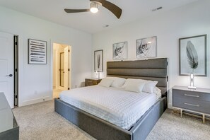 Interior - Indiana Vacation Rental Near Downtown Louisville! (Jeffersonville)