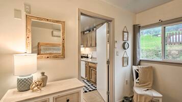 House (2 Bedrooms) | Bahagian dalam