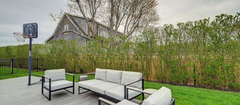 Stunning Westhampton Beach Home w/ Private Pool