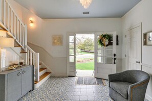 Rumah (5 Bedrooms) | Interior