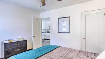 Apartment (1 Bedroom) | Interior