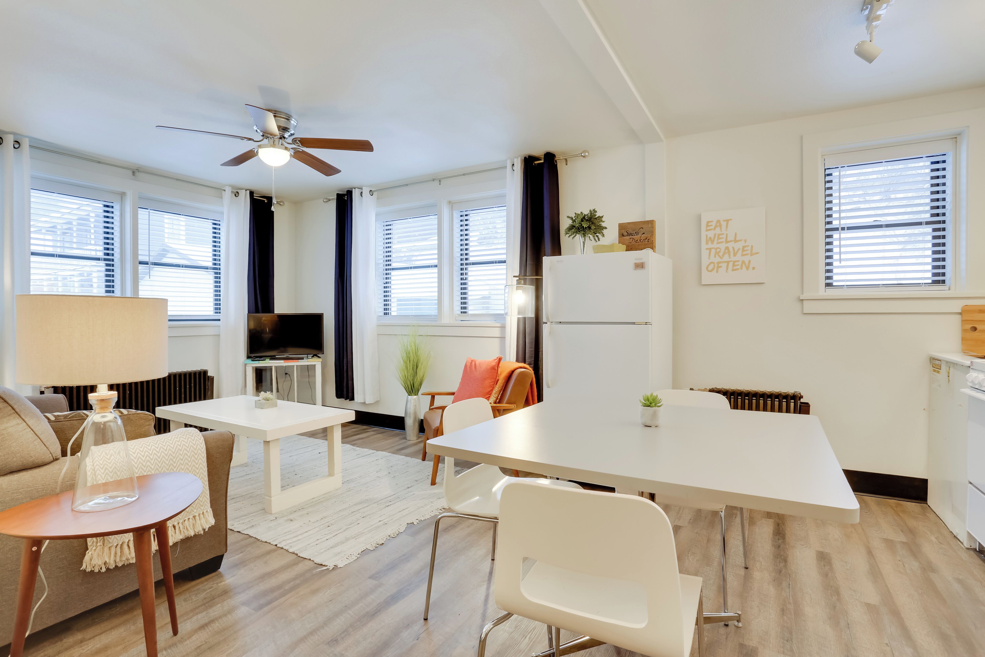 Apartment (1 Bedroom) | Interior