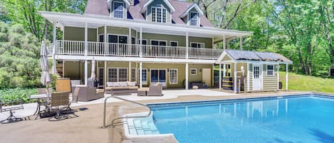 House (Multiple Bedrooms) | Front of property