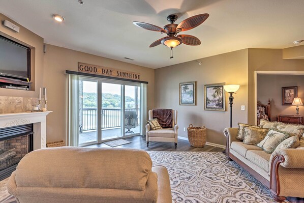 Apartment (3 Bedrooms) | Interior - Lakefront Balcony + Pool Access: Camdenton Condo (Camdenton)