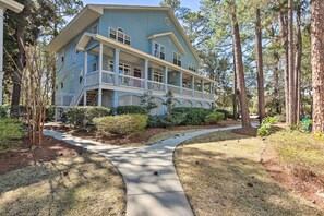 Apartment (4 Bedrooms) | Interior - Steps to Sand: Hilton Head Retreat w/ Pool Access! (Hilton Head Island)