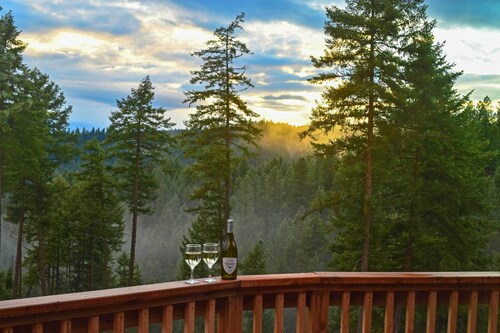 Unique 40 Acre Nature Retreat w/ Trails & Views!