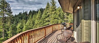 Unique 40 Acre Nature Retreat w/ Trails & Views!