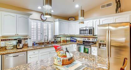 2 Mi to Westworld: Scottsdale Home w/ Heated Pool