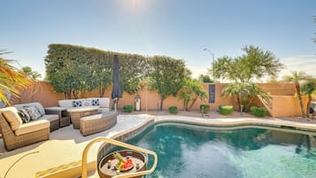 House (3 Bedrooms) | Front of property