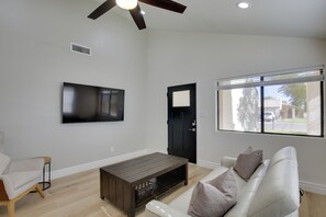 Apartment (2 Bedrooms) | Interior - Renovated Yuma Home w/ Community Pool! (Yuma)