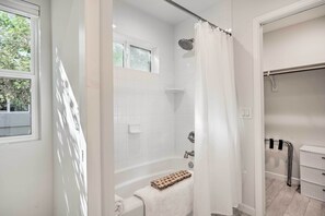 Bathroom - Camelback View w/ Casita ~ 5 Mi to Old Town (Phoenix)