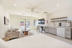 Room - Camelback View w/ Casita ~ 5 Mi to Old Town (Phoenix)