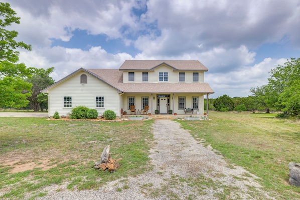 Interior - 'fox Ridge Farmhouse' - Hill Country Getaway! (San Marcos)