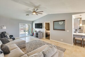 House (3 Bedrooms) | Interior - 2 Mi to Lake Havasu: Home w/ Patio & Pool (Lake Havasu City)