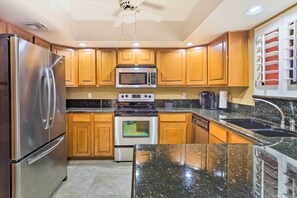 Apartment (1 Bedroom) | Interior - Condo w/ Pool Access, 8 Mi to Phoenix Mtn Preserve (Phoenix)