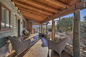Interior - Pet-friendly Prescott Home on 3 Acres w/ Sunroom (Prescott)