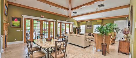 Villa (2 Bedrooms) | Interior