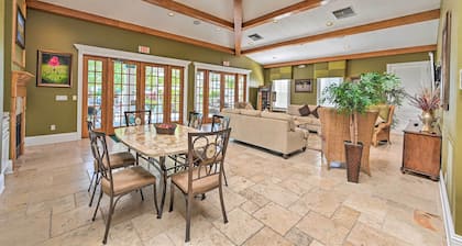 Luxury Golf Villa in Beautiful Lely Resort w/ Pool