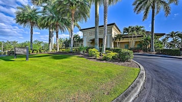 Villa (2 Bedrooms) | Interior