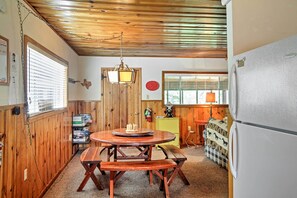 Nhà (2 Bedrooms) | Nội thất