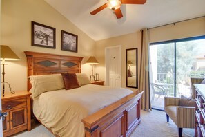 Apartment (2 Bedrooms) | Interior - North Phoenix Gem w/ Courtyard & Pool Access (Phoenix)