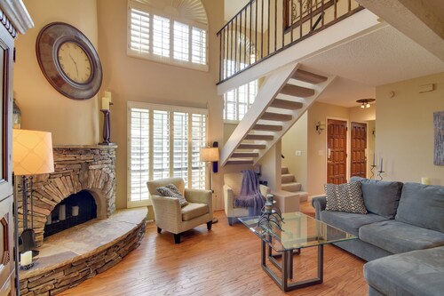 North Phoenix Gem w/ Courtyard & Pool Access