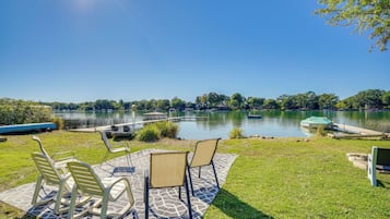 House (3 Bedrooms) | Property grounds